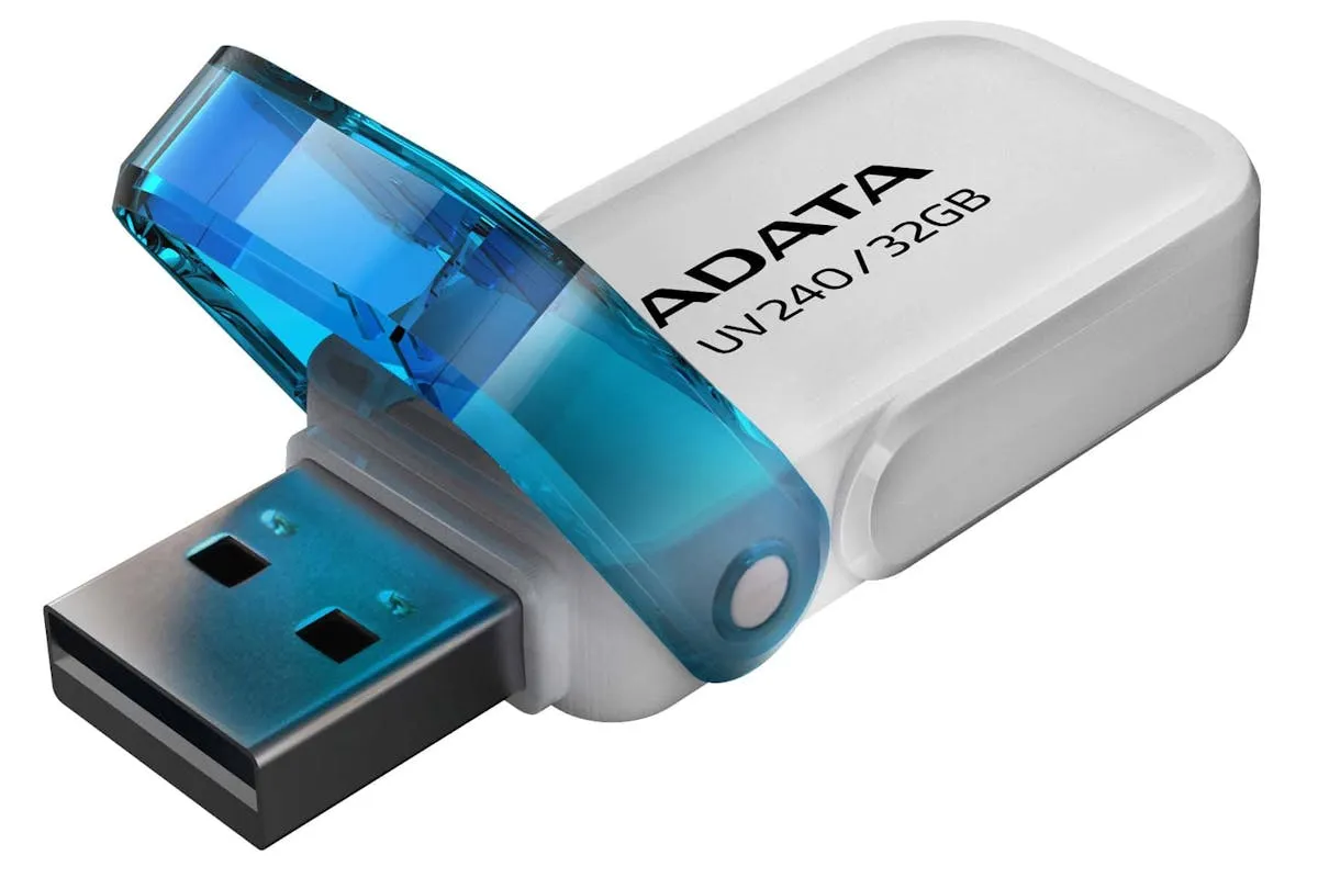 ADATA UV240 USB Flash Drive | 32GB | White