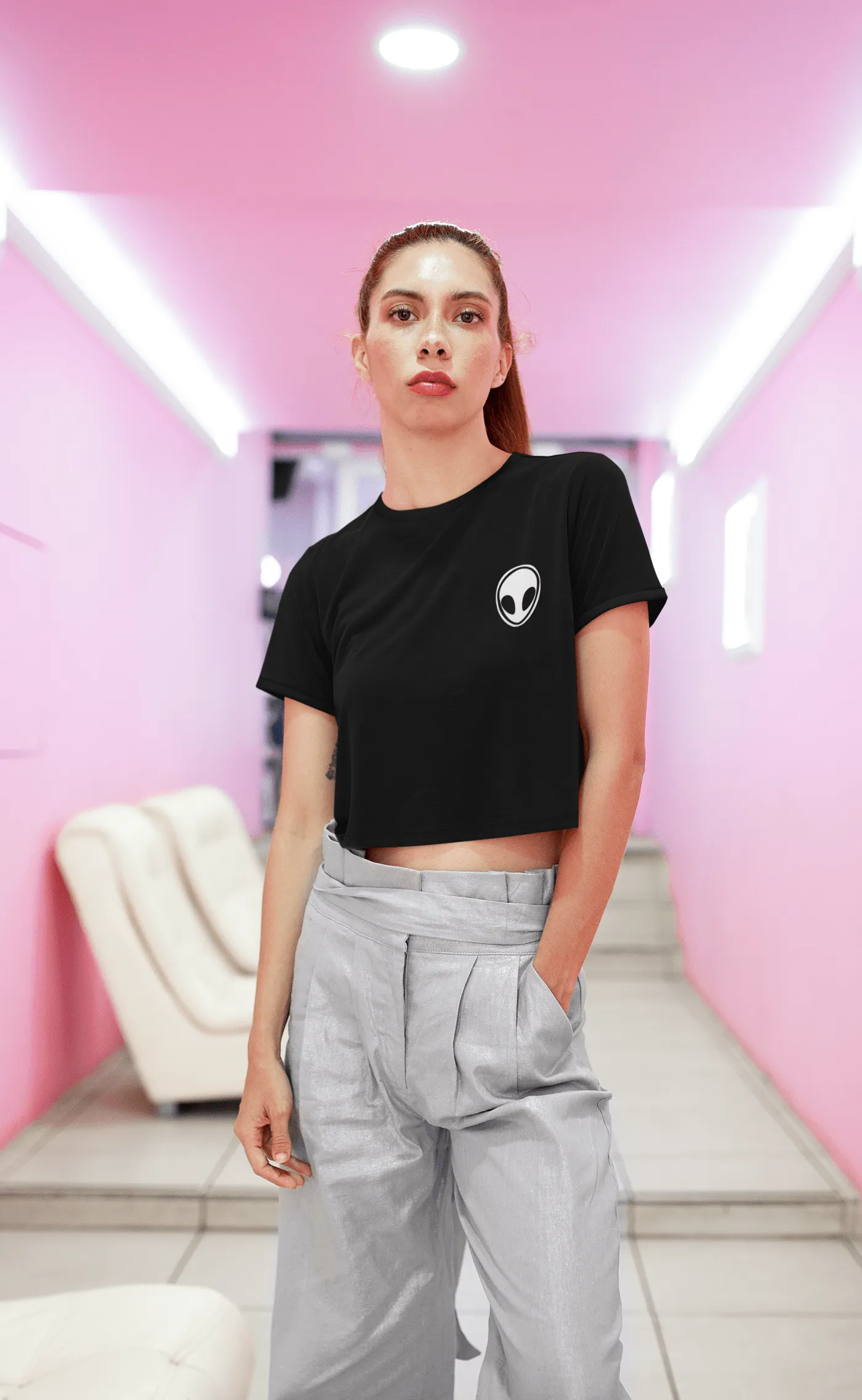 Alien Pocket Design Half-sleeve Crop Top