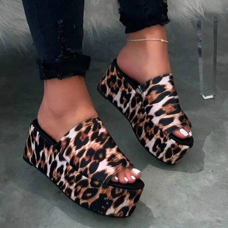 Amozae-   High-heeled Women Flatform Slippers Summer New   Leopard Print Thick with Slides Women Large Size Shoes Woman Wedges Slipper 0823