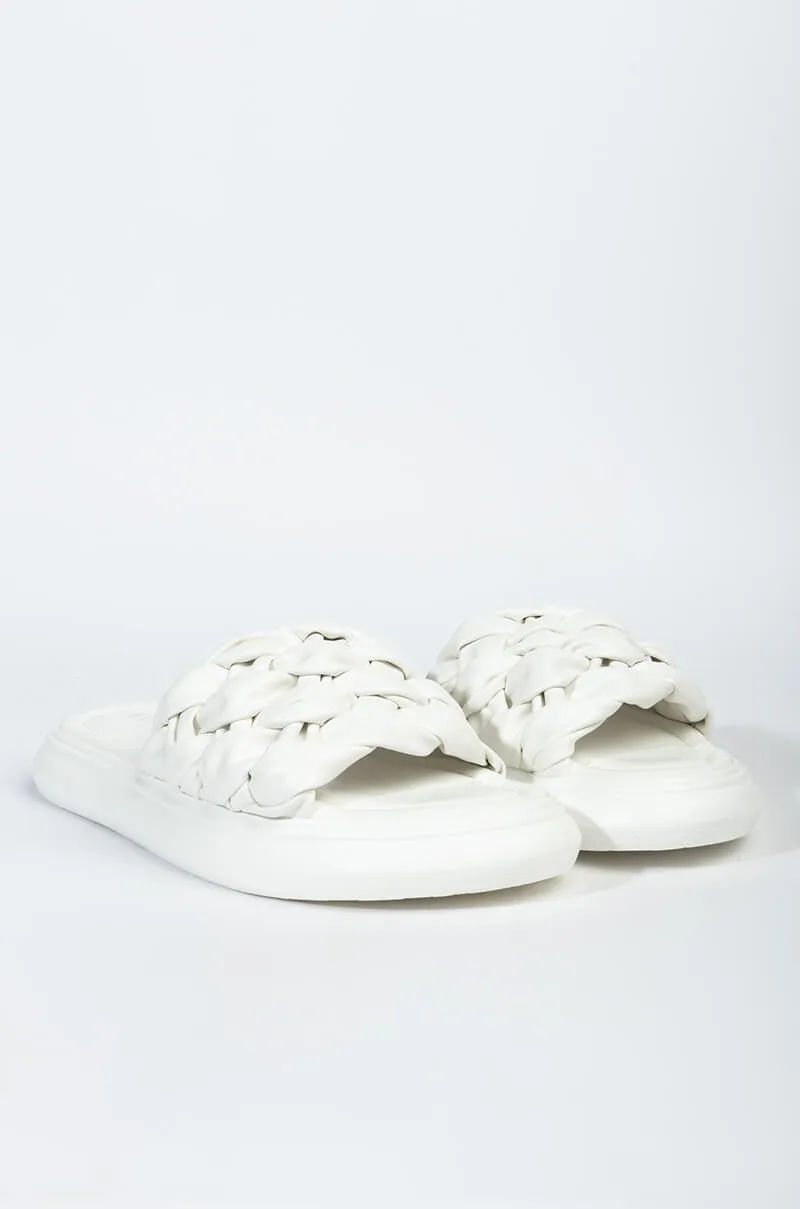 AZALEA WANG LETS LOSE IT ALL FLAT SANDAL IN WHITE