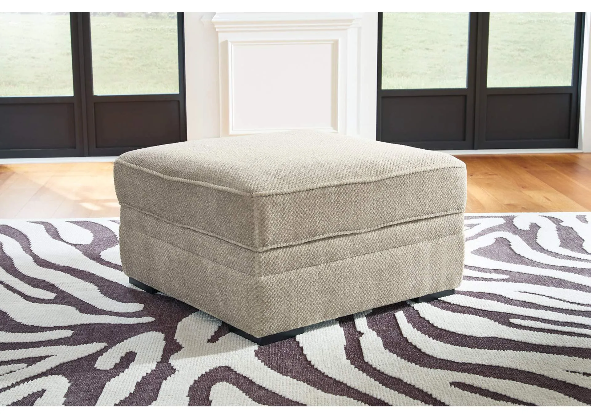 Calnita Ottoman With Storage