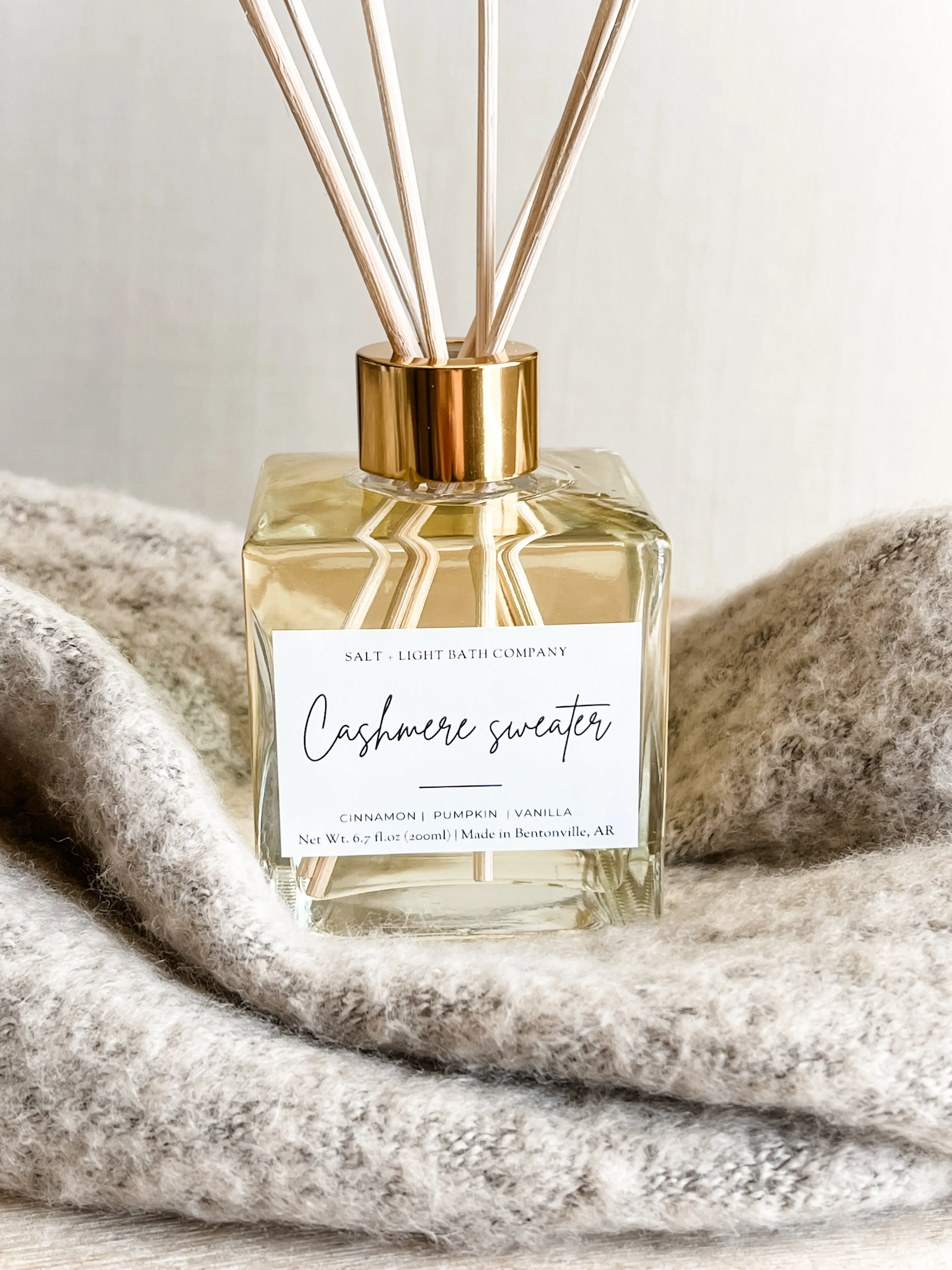 Cashmere Sweater Reed Diffuser