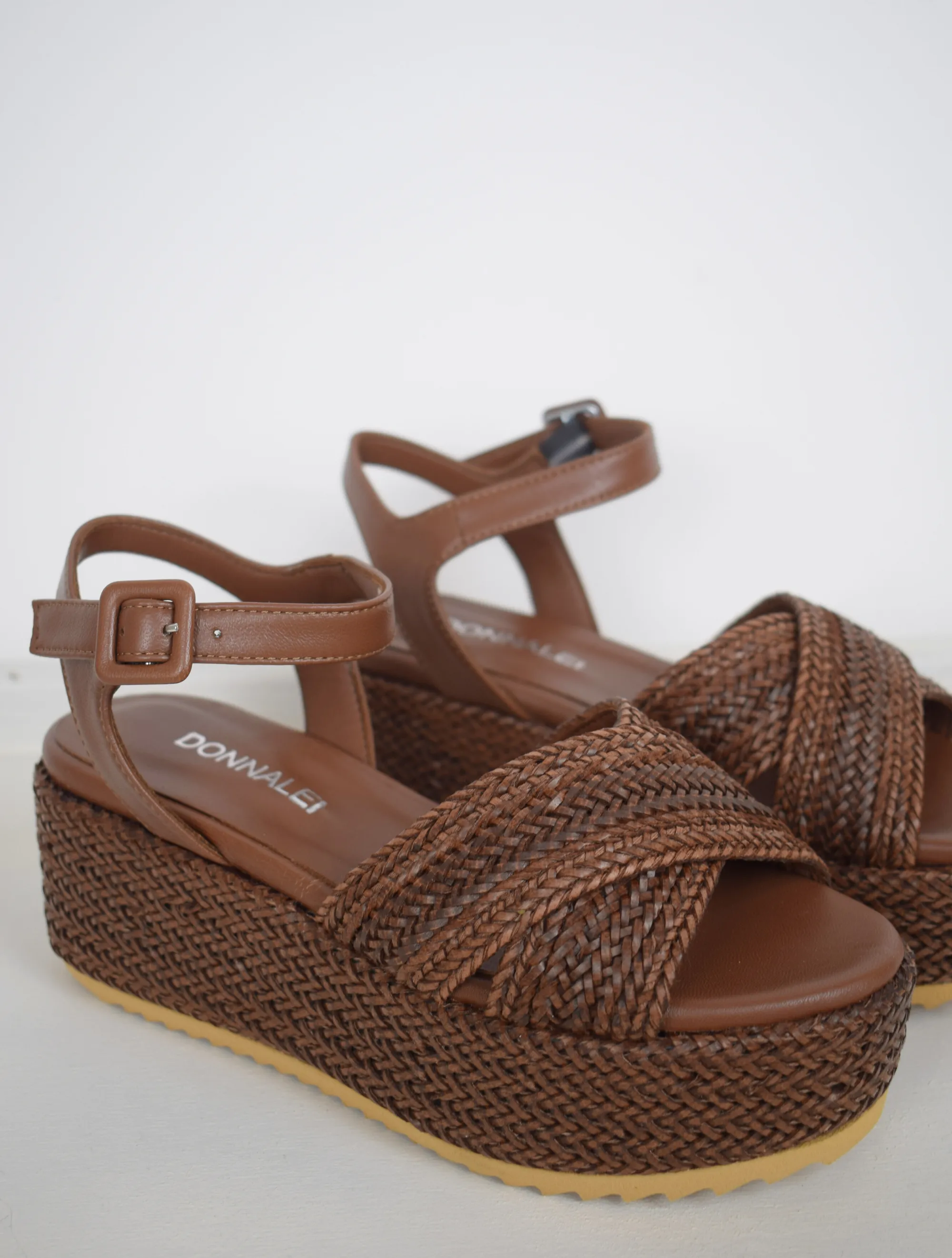 Jaipur Raffia Sandal Pecan