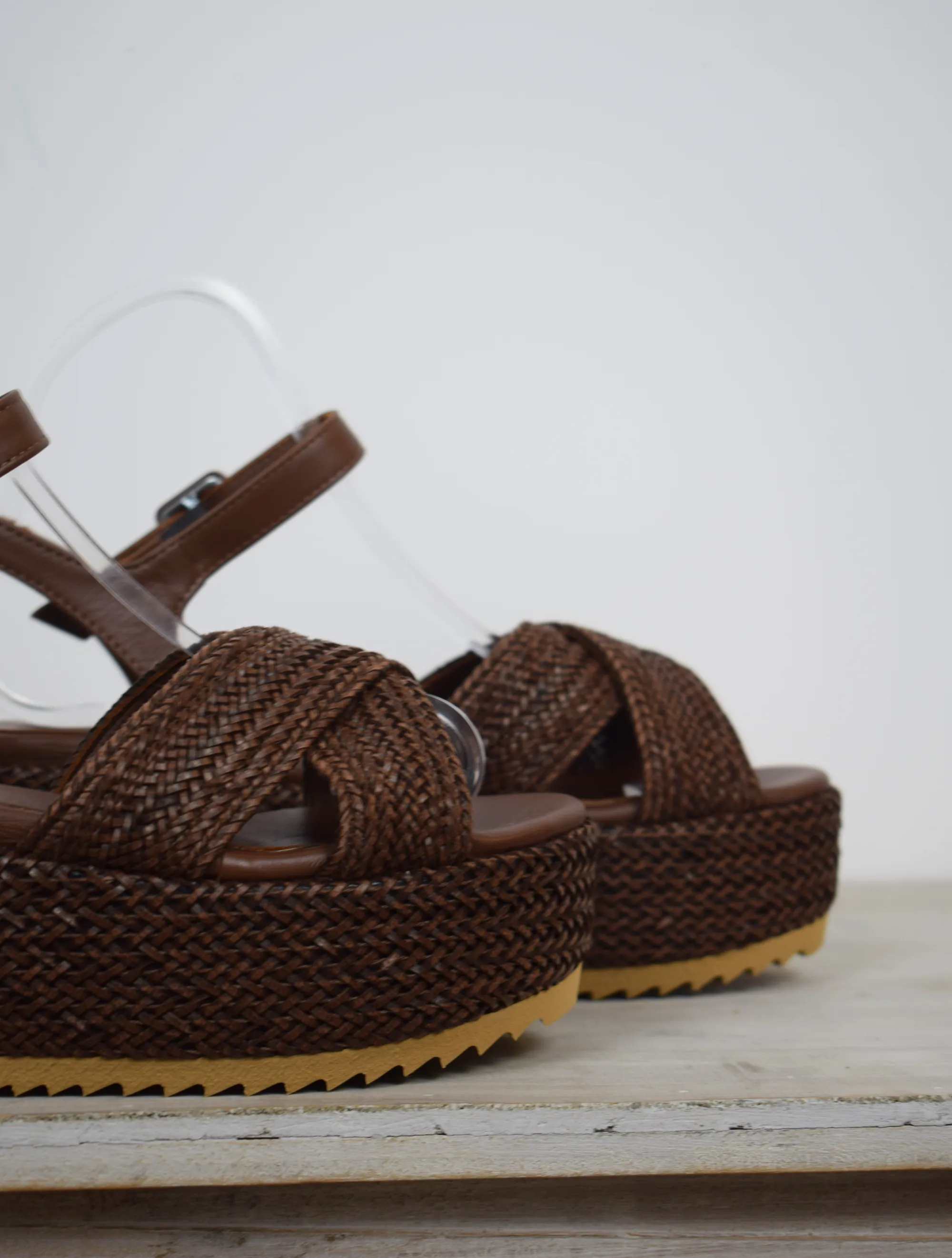 Jaipur Raffia Sandal Pecan