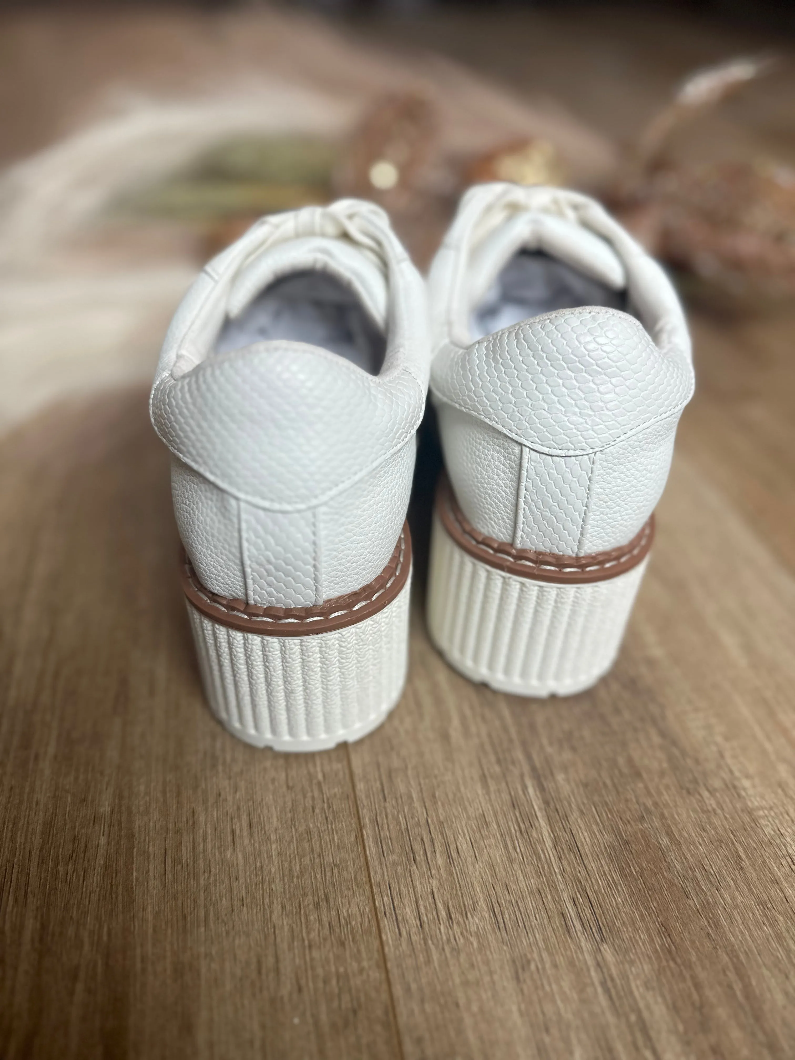 Marcell Flatform Sneaker (Yellowbox)