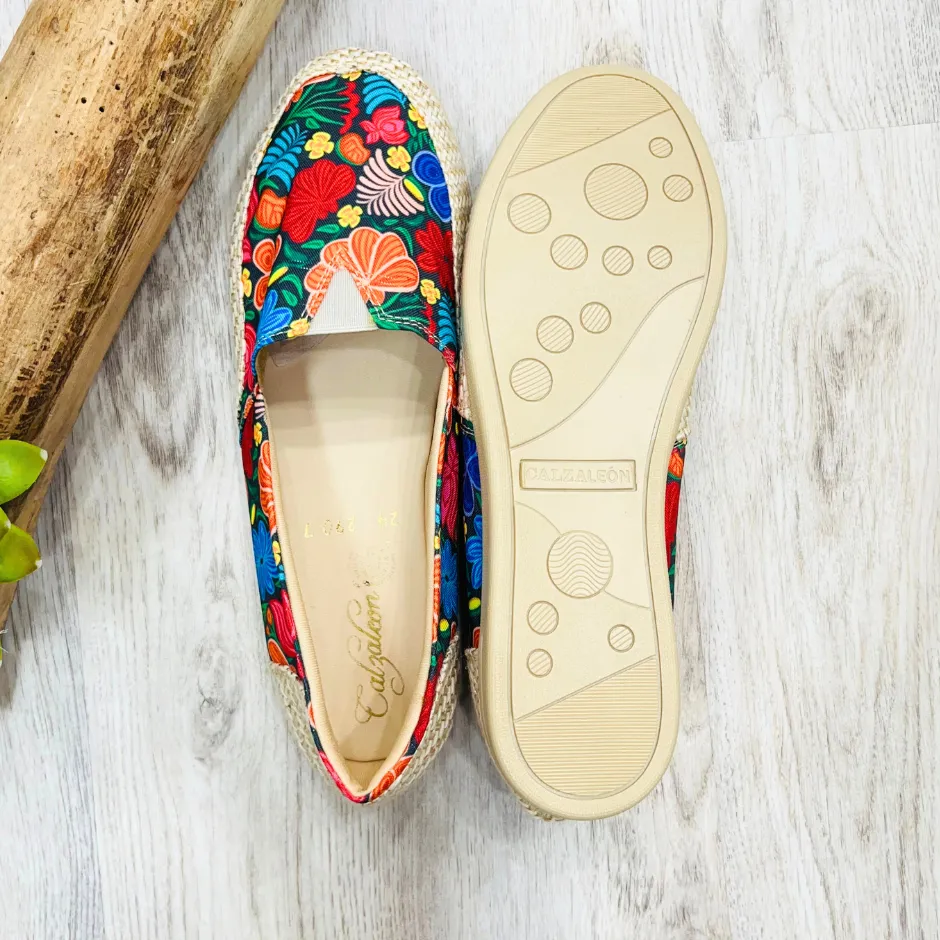 Multicolor Flowers Burlap Artisan Slip On - Women Shoes