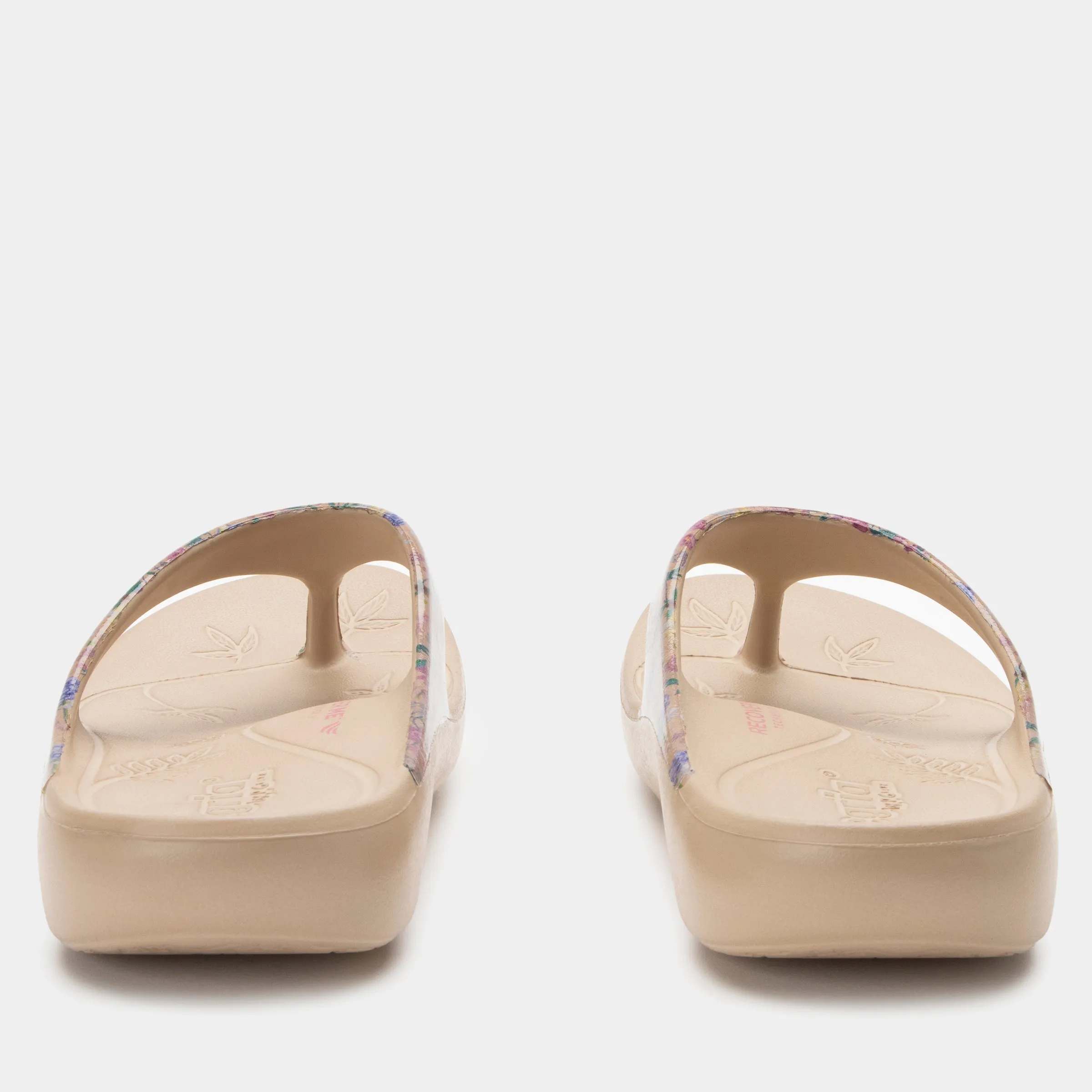 Ode A Fine Romance Sandal