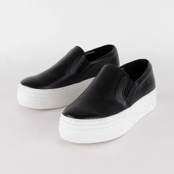 SALTO - flatform trainer