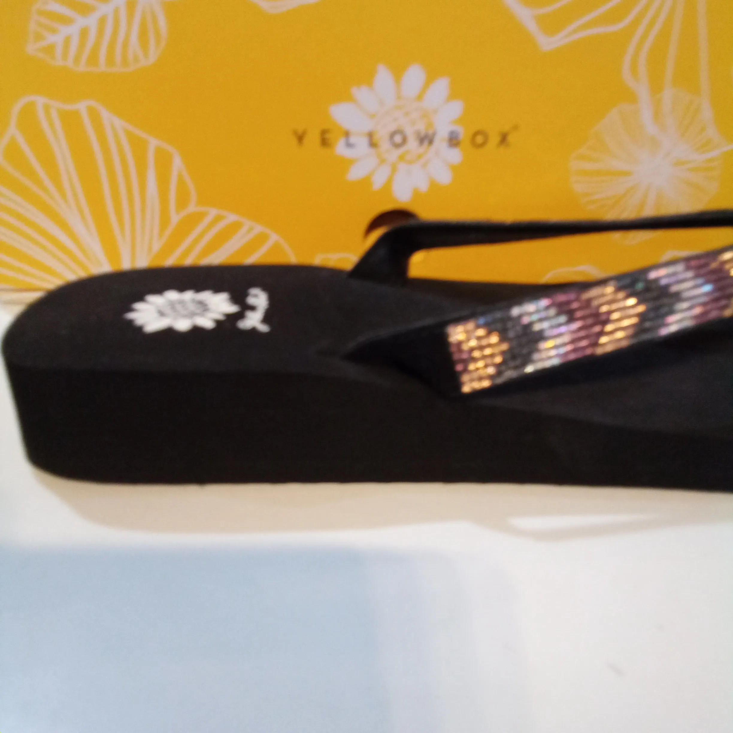 Size 11 Chevron Glitzy Flip Flops | Yellow Box Taye - Last Pair!