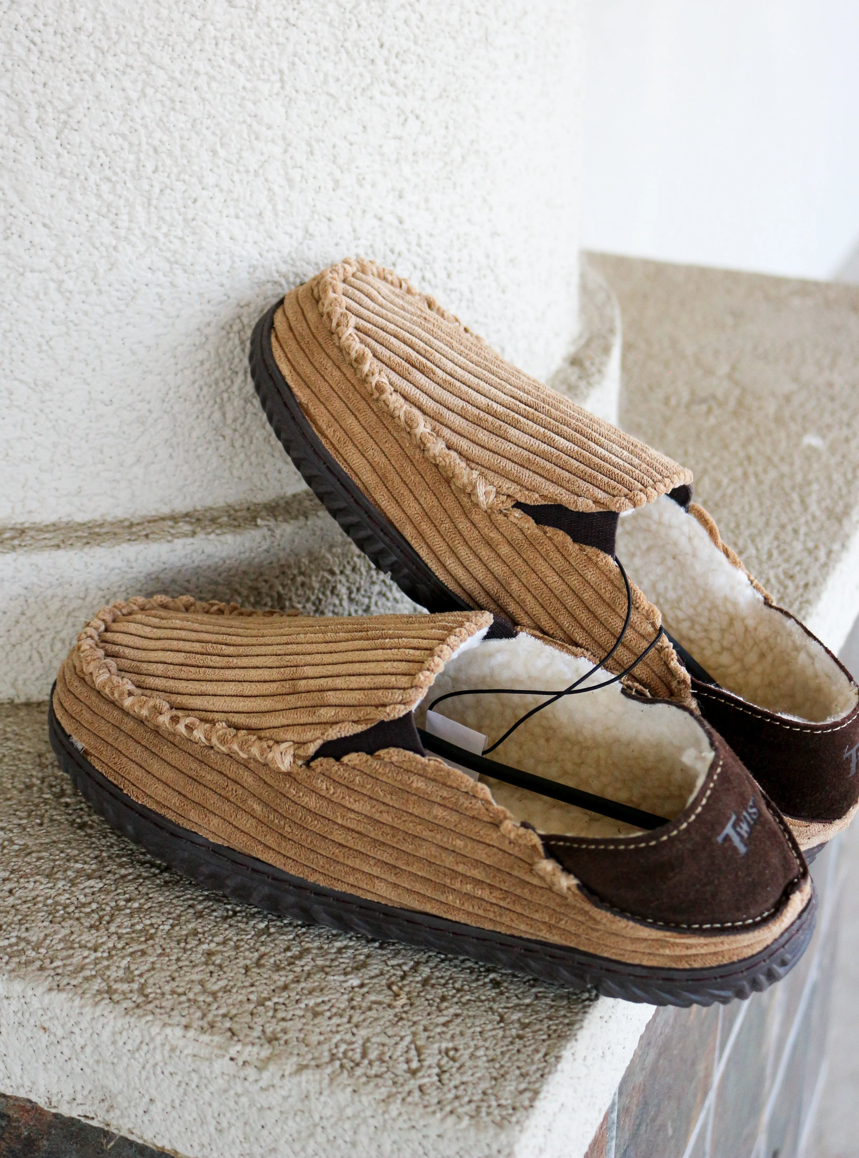 Twister Tan Corduroy Men's Slippers