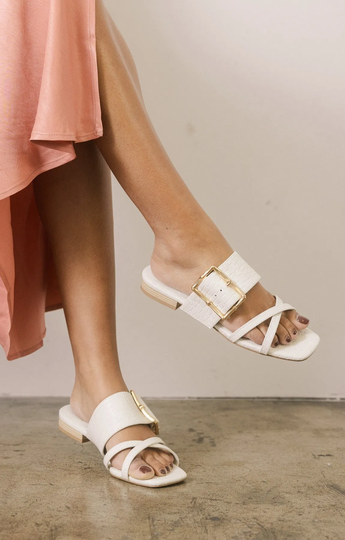 White The Penny - Vacation Sandals