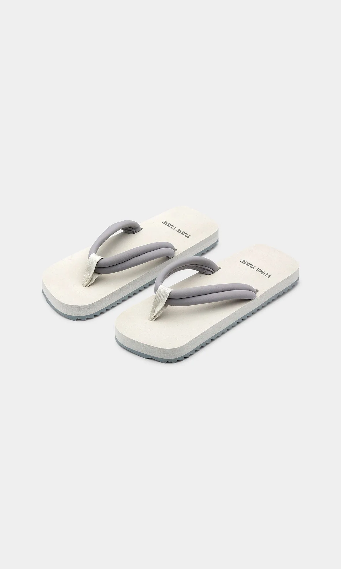 Xigy Grey White Flip Flops