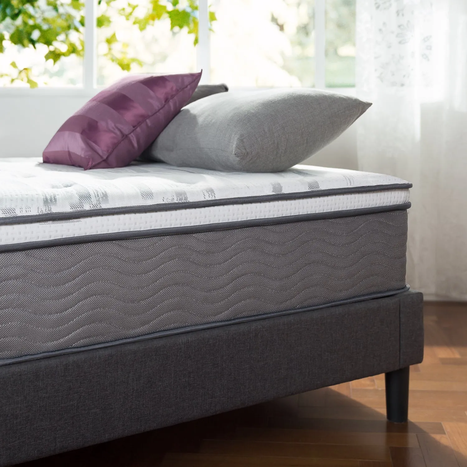 Zinus iCoil® Mattress (12")